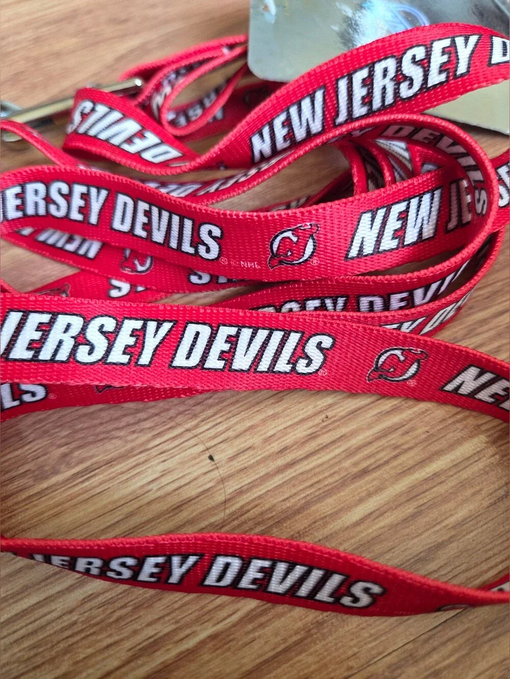 New Jersey Devils Dog Leash NWT Team Logo NHL NJ Hockey